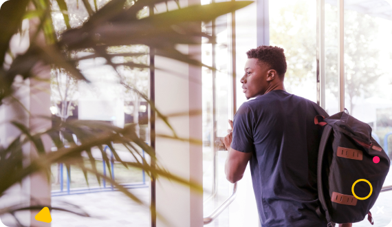 Pourquoi choisir SchoolMouv comme solution de soutien scolaire en ligne pour la 1<sup>ère</sup> ?